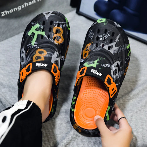 2025 New Men's Clogs Slippers Home Platform Sandals Summer Outdoor Beach Water Shoes Non-slip Male Sneakers Lightweight Sandals